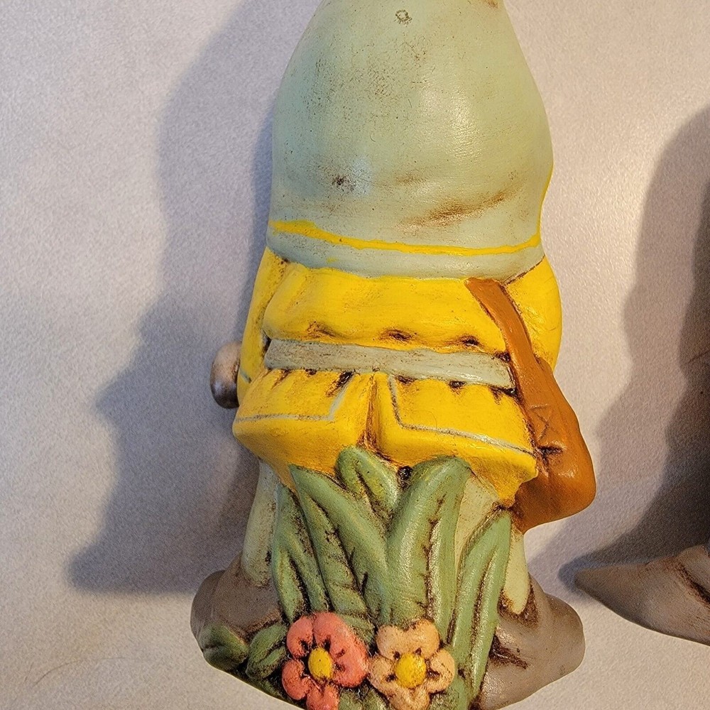 Vtg Pair Ceramic Garden Gnomes 5.5" Tall Boho 1970's Googly Eyes Hand Painted - Picture 10 of 12